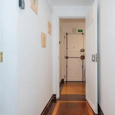 Santos Mattos & By Lisbon With Sintra Pensión