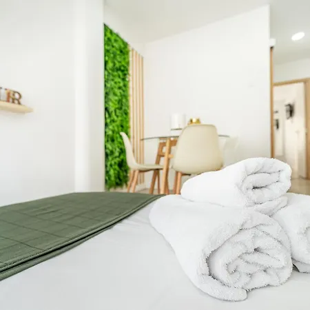 Santos Mattos & By Lisbon With Sintra Guest house Amadora