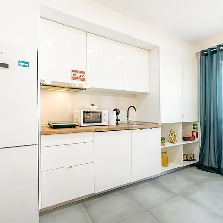 Santos Mattos & By Lisbon With Sintra Guest house *