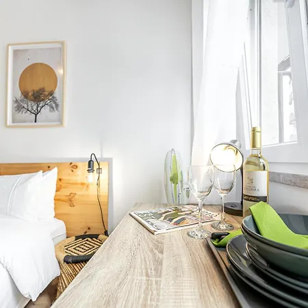 Santos Mattos & By Lisbon With Sintra Guest house Amadora