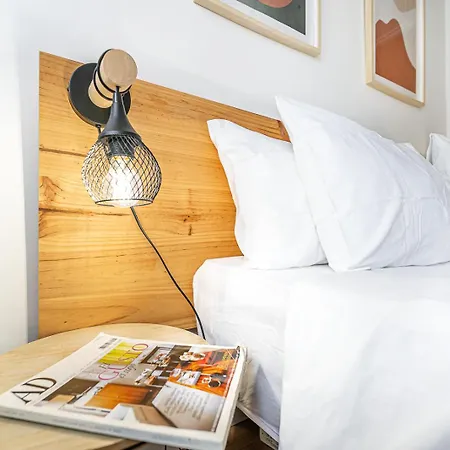 Santos Mattos & By Lisbon With Sintra Guest house