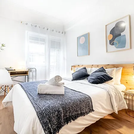 Santos Mattos & By Lisbon With Sintra Guest house Amadora