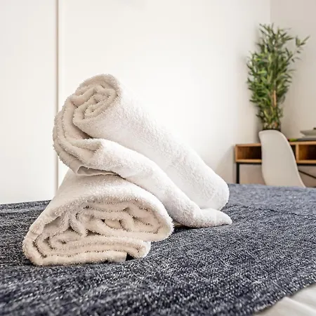 Santos Mattos & By Lisbon With Sintra Guest house