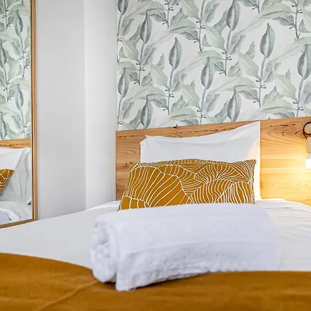 Guest house Santos Mattos & By Lisbon With Sintra