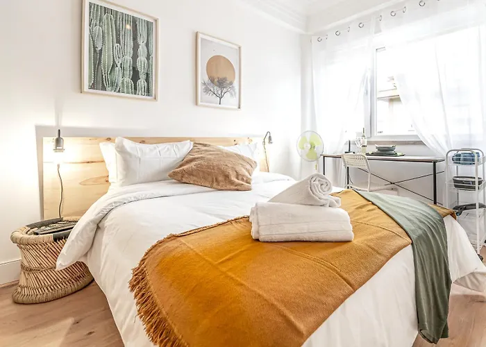 Santos Mattos & By Lisbon With Sintra *