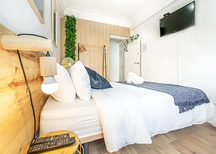 Pensión Santos Mattos & By Lisbon With Sintra